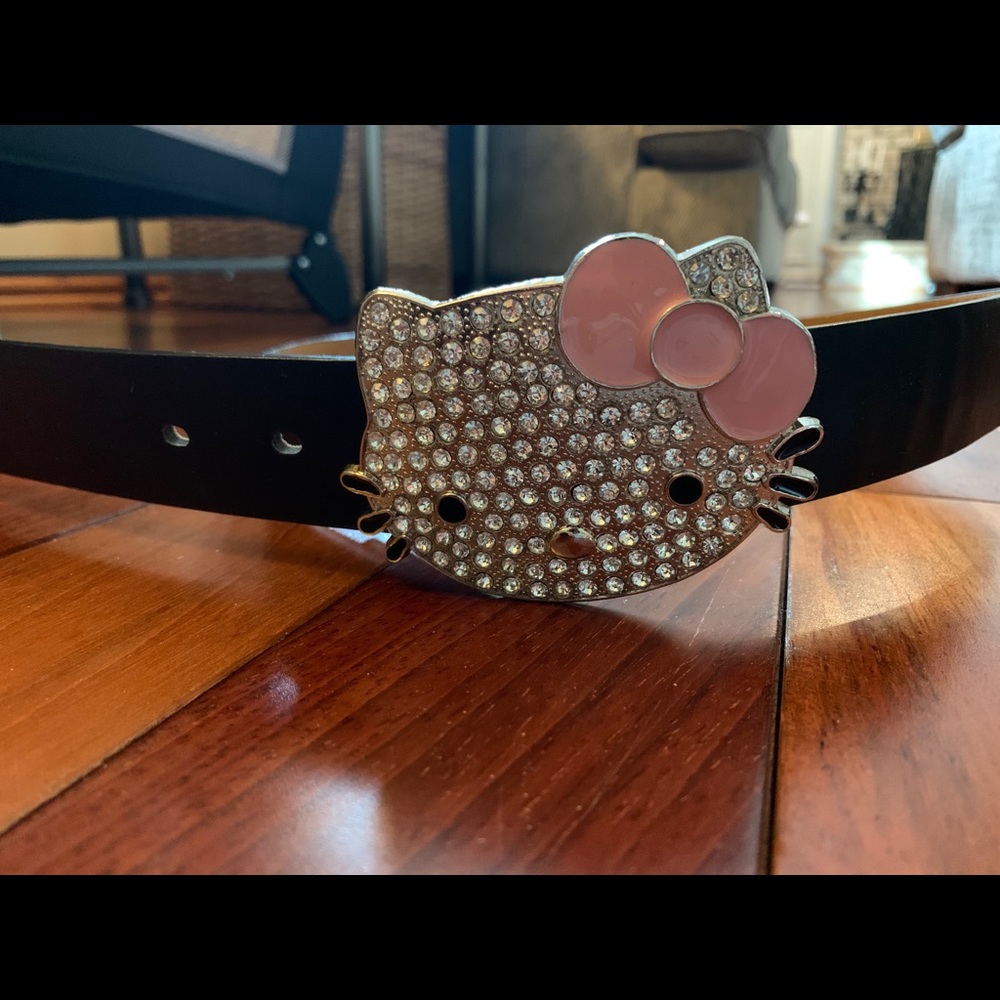 Hello Kitty belt
